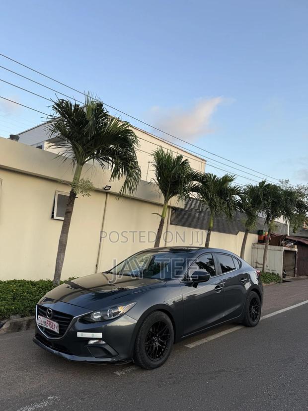 Mazda 3 2016 Gray