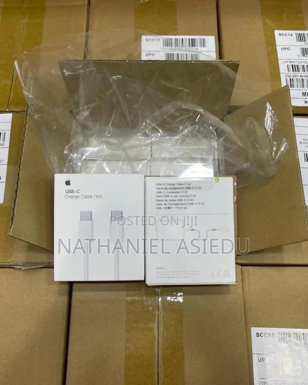 Apple Usb-C Charge Cable · Photo 4