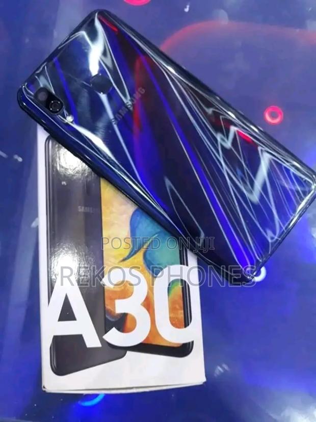 New Samsung Galaxy A30 64 GB photo 5