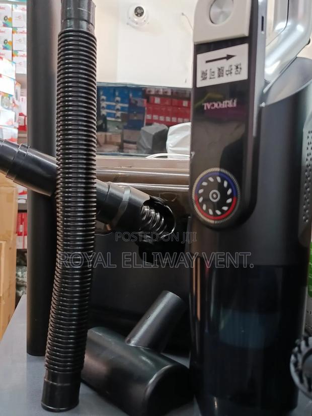 Vacuum Cleaner photo 2