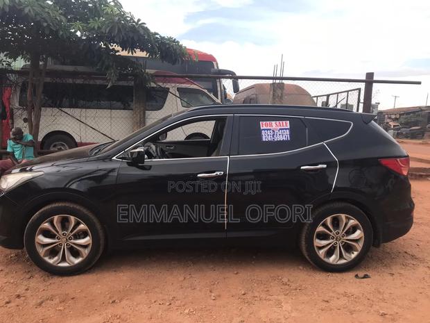 Hyundai Santa Fe Limited 4dr SUV AWD (3.3L 6cyl 6A) 2014 Black