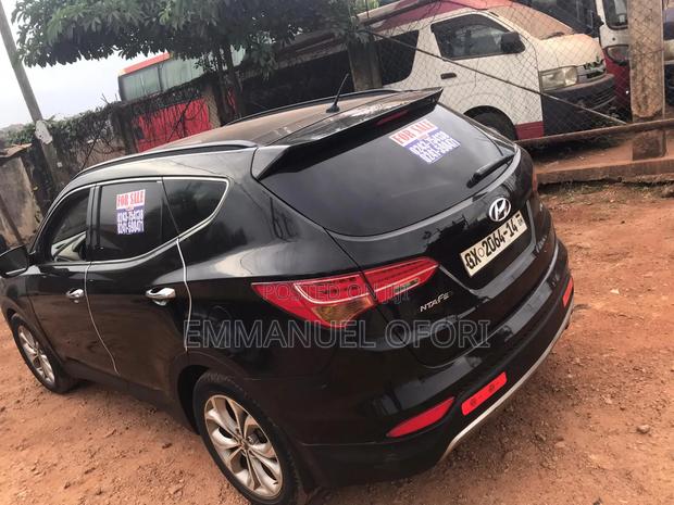 Hyundai Santa Fe Limited 4dr SUV AWD (3.3L 6cyl 6A) 2014 Black