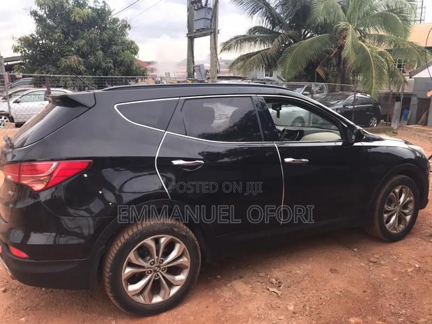 Hyundai Santa Fe Limited 4dr SUV AWD (3.3L 6cyl 6A) 2014 Black