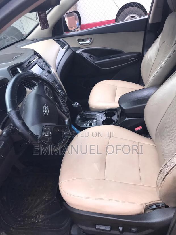 Hyundai Santa Fe Limited 4dr SUV AWD (3.3L 6cyl 6A) 2014 Black