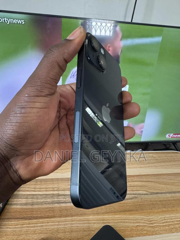 Apple iPhone 14 128 GB Black photo 2