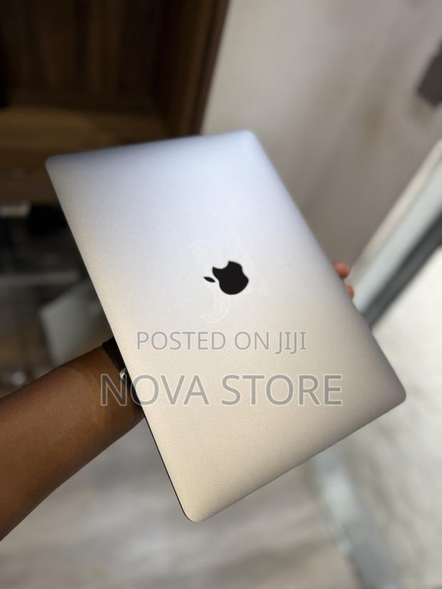 Laptop Apple MacBook Air 2019 8GB Intel Core I5 SSD 128GB photo 2