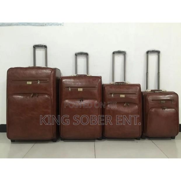 4 Set Of Traveling Bag · Photo 4