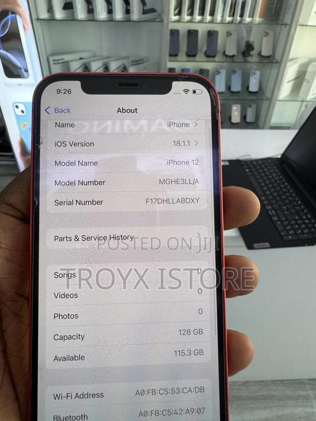 Apple iPhone 12 128 GB Red