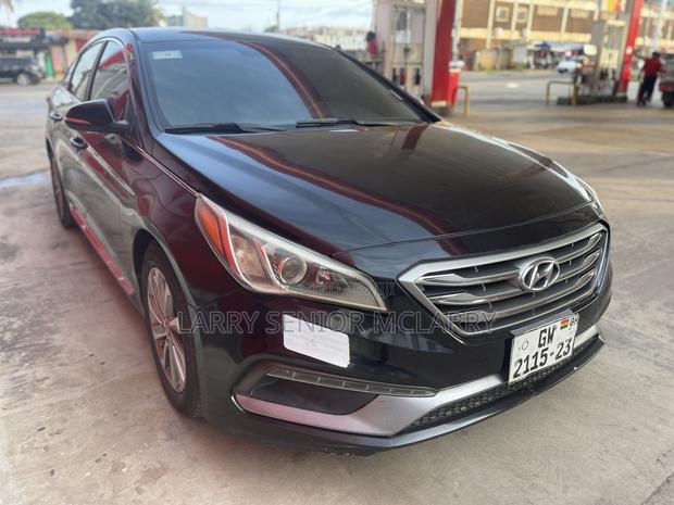 Hyundai Sonata SE 4dr Sedan (2.4L 4cyl 6A) 2015 Black