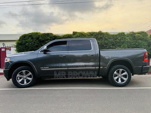 Dodge RAM 1500 5.7 Petrol AWD 2019 Gray