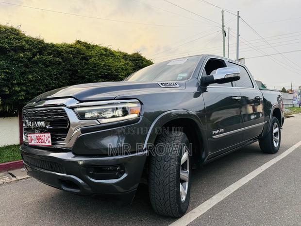 Dodge RAM 1500 5.7 Petrol AWD 2019 Gray