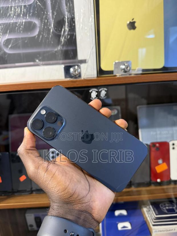 Apple iPhone 15 Pro Max 256 GB Blue photo 2