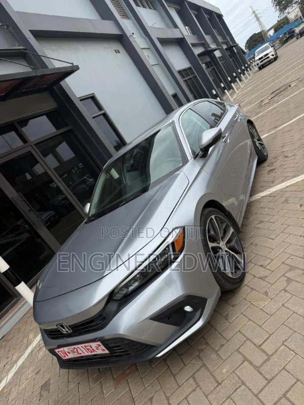 Honda Civic Touring 2022 Gray photo 4