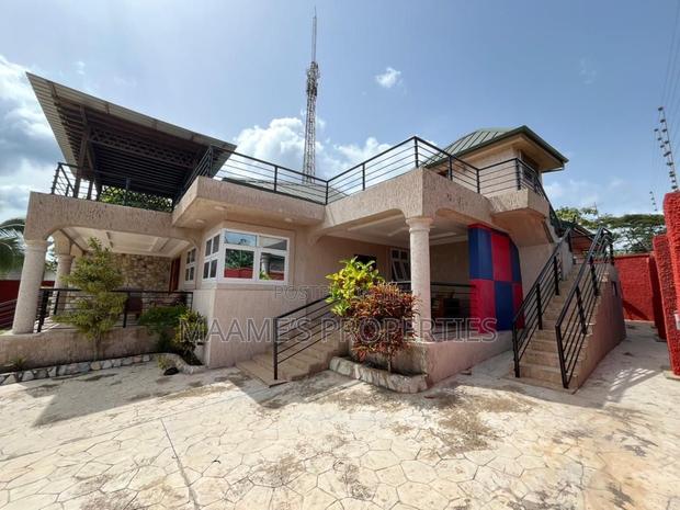 Furnished 4bdrm House in Aburi for sale · Photo 3
