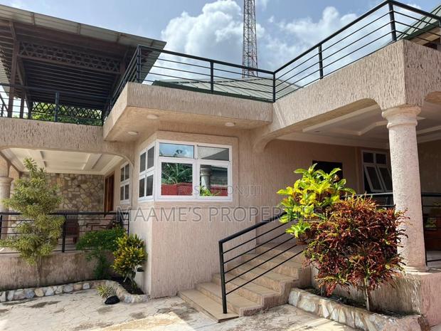 Furnished 4bdrm House in Aburi for sale · Photo 2