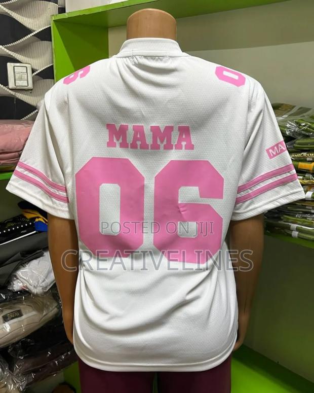 Female Jersey Customisation · Photo 3
