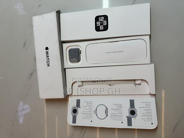 Apple Watch Se Gen 2 photo 2