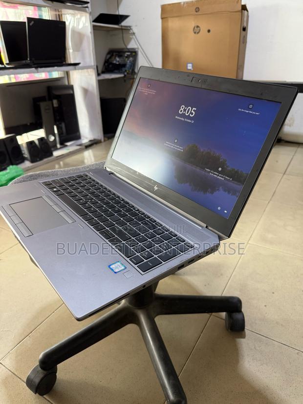 Laptop HP ZBook 15 G5 32GB Intel Core I7 SSD 512GB photo 2