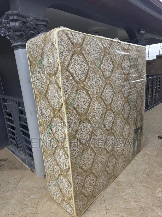 Queen Size 20 Inches · Photo 4