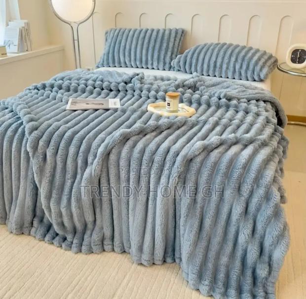 Super Soft Cozy Blanket Stay Warm Comfy photo 5