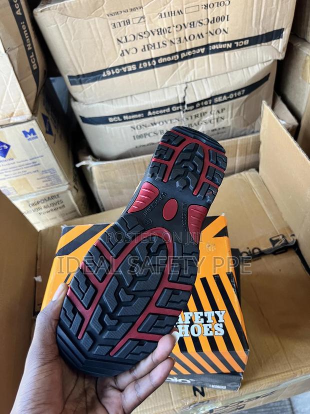 Hillson Safety Slip-on Safety Boot photo 5