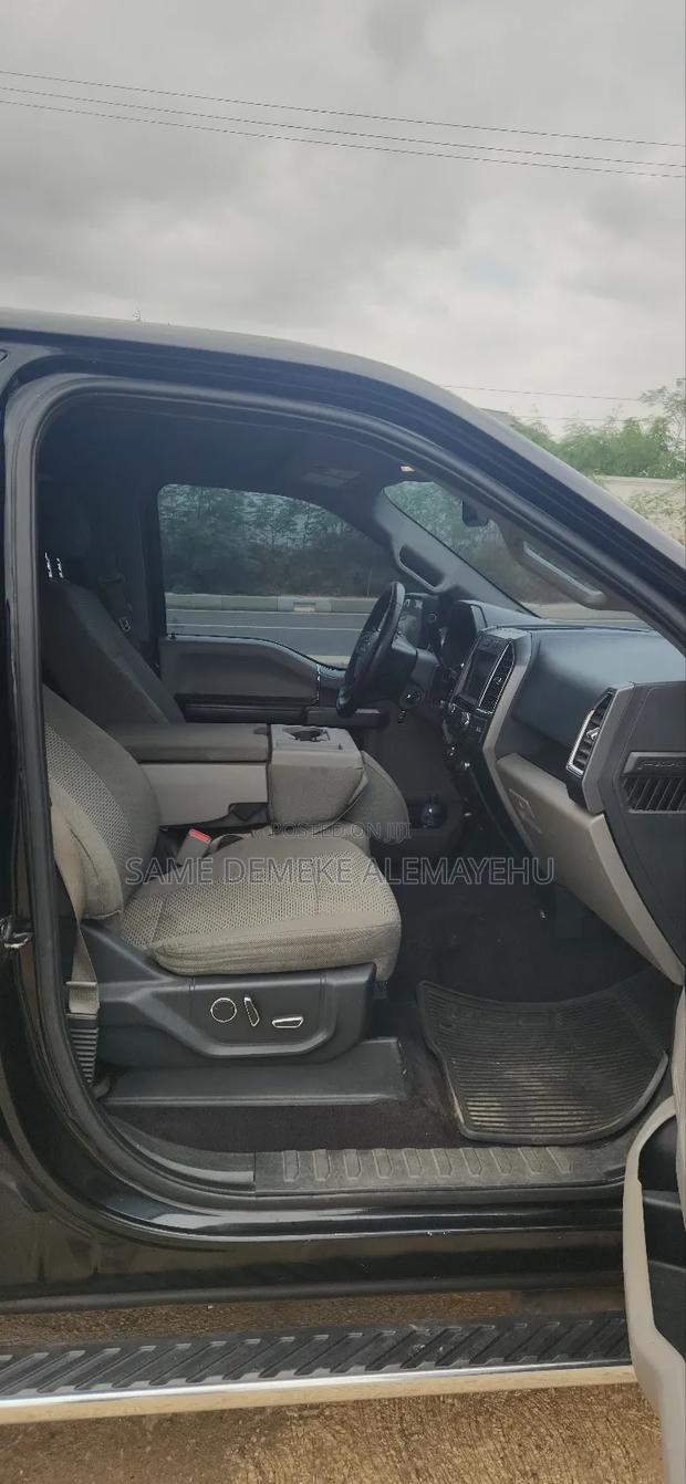 Ford F-150 XLT 4x4 SuperCrew Cab Styleside 5.5 ft. box 145 in. WB 2016 photo 2