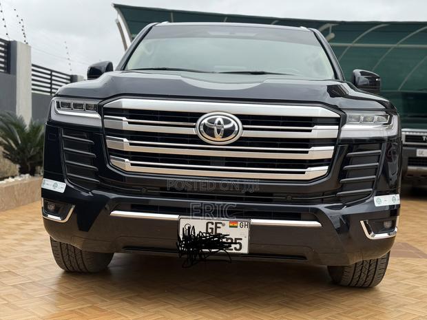 Toyota Land Cruiser 4.5 V8 VXR 2021 Black