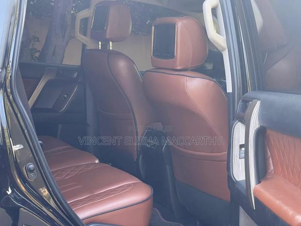 Toyota Land Cruiser Prado 2.7 2017 Black