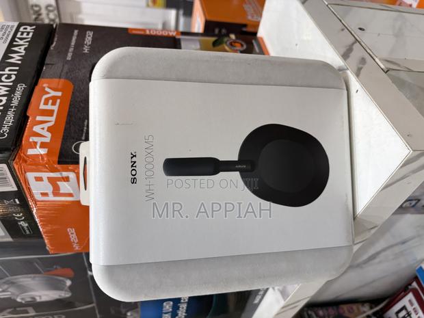 Top Quality Sony Wh-1000xm5 Over Ear Premium Noise Cancelling Headset. · Photo 2