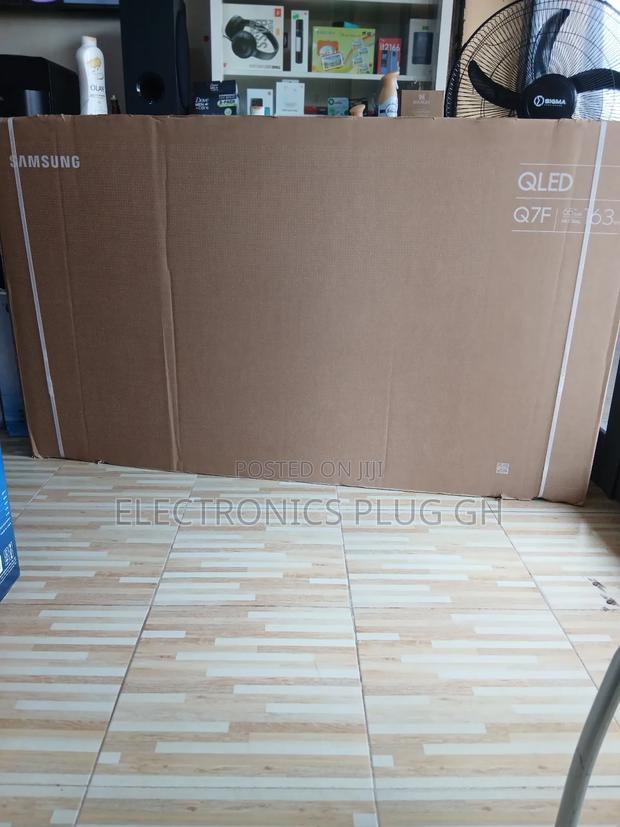Samsung 65 Qled Smart Tv photo 2