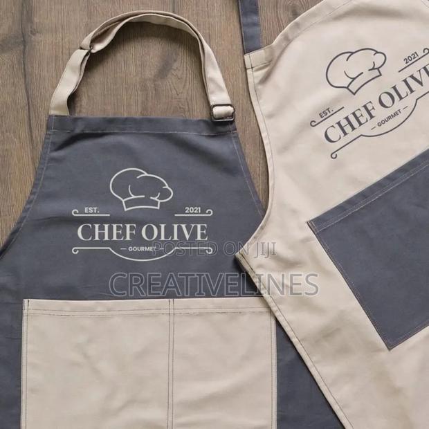 Two Color Customised Apron · Photo 2