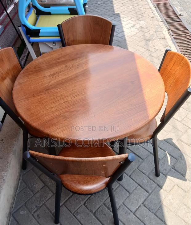 Affordable Dinning Set · Photo 2