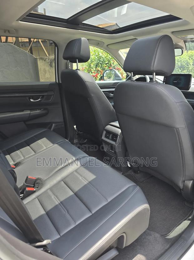 Honda CR-V EX-L AWD 2023 White photo 4