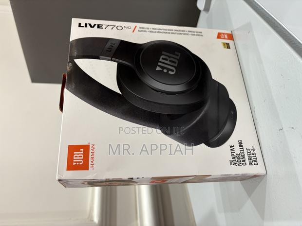 Fresh in Box JBL Live 770 Premium Over Ear Headphone(Black) · Photo 2