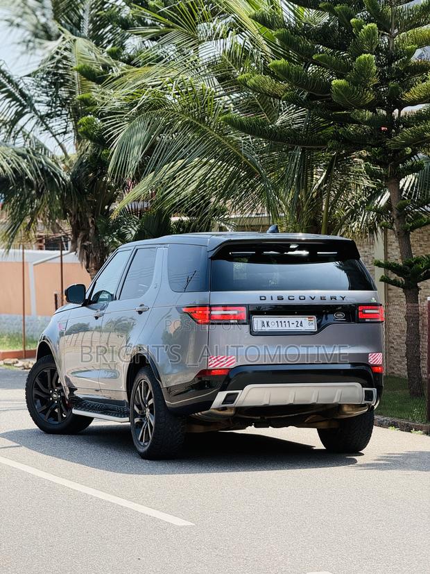 Land Rover Discovery HSE R-Dynamic 2021 Gray