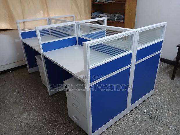Blue Workstation · Photo 4
