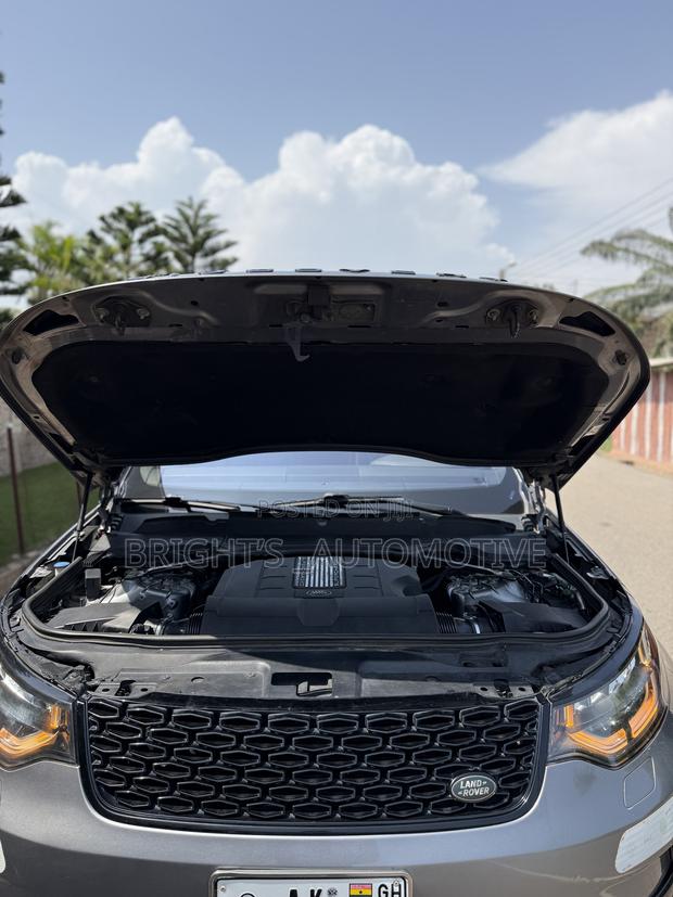 Land Rover Discovery HSE R-Dynamic 2021 Gray