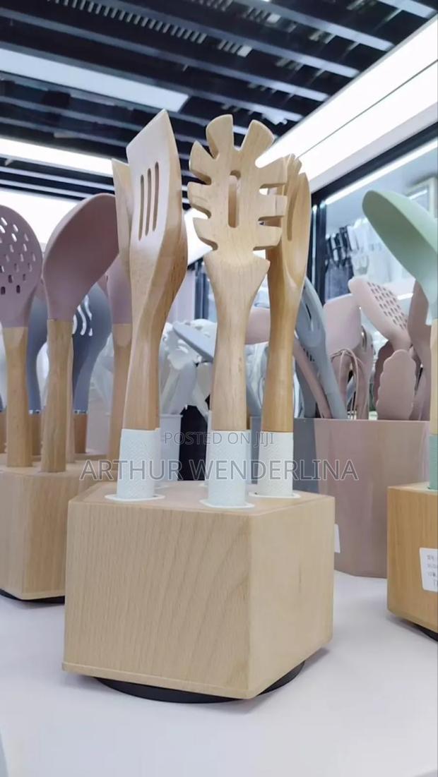 High Quality Silicone Kitchen Ware Set · Photo 2