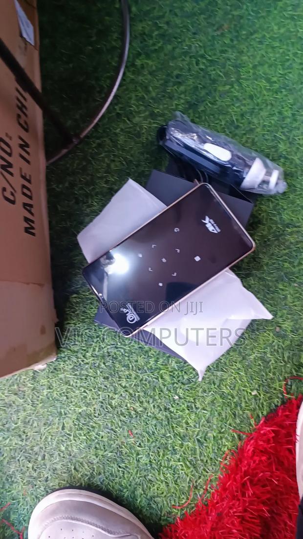Smart Projector Rechargeable Android photo 9