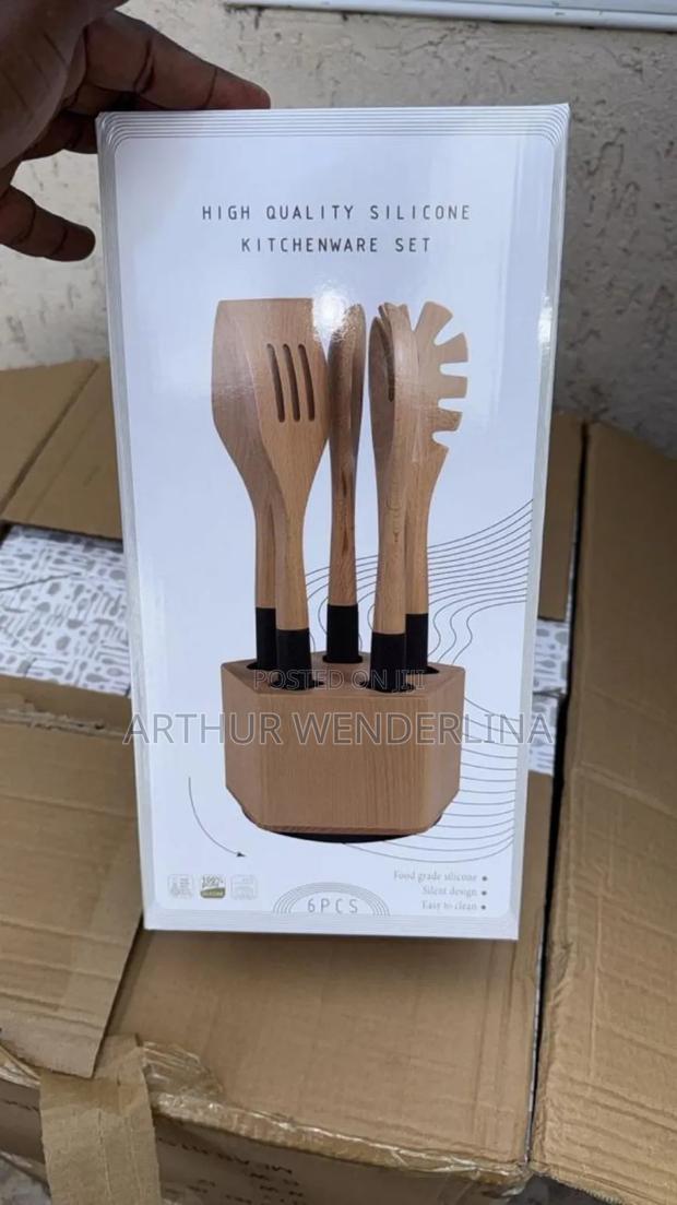 High Quality Silicone Kitchen Ware Set · Photo 1