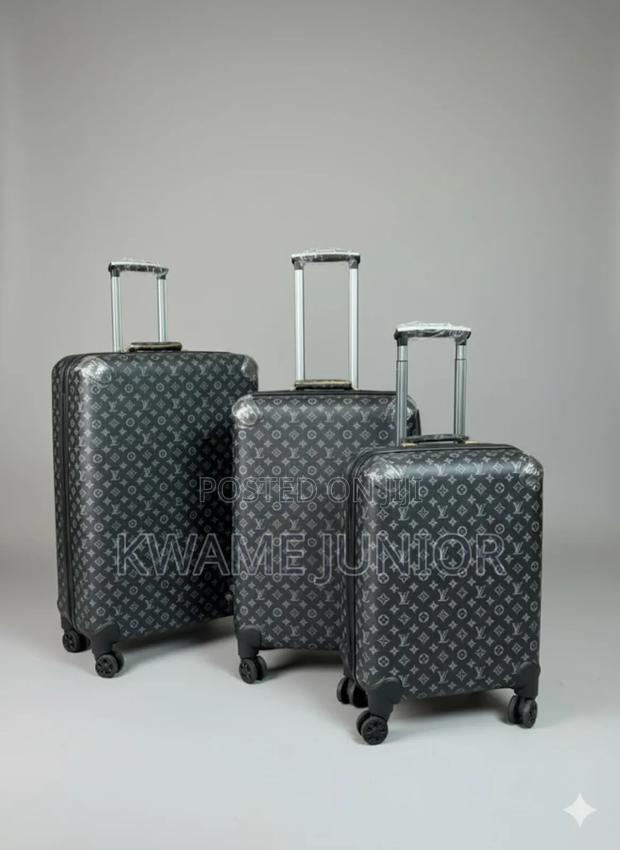 Louis Vuitton Trolling Traveling Luggage Luxurious Bags photo 2