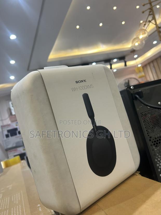 Adorable Bluetooth * Sony Wireless Wh-1000xm5 Black Headphones · Photo 2