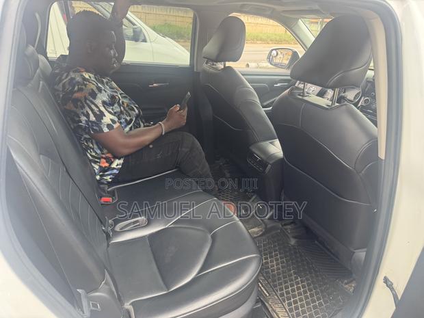 Toyota Highlander 2021 White