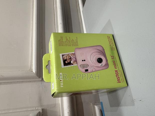 Purchase Fujifilm Instax Mini 12 Instant Film Camera(Pink) · Photo 2