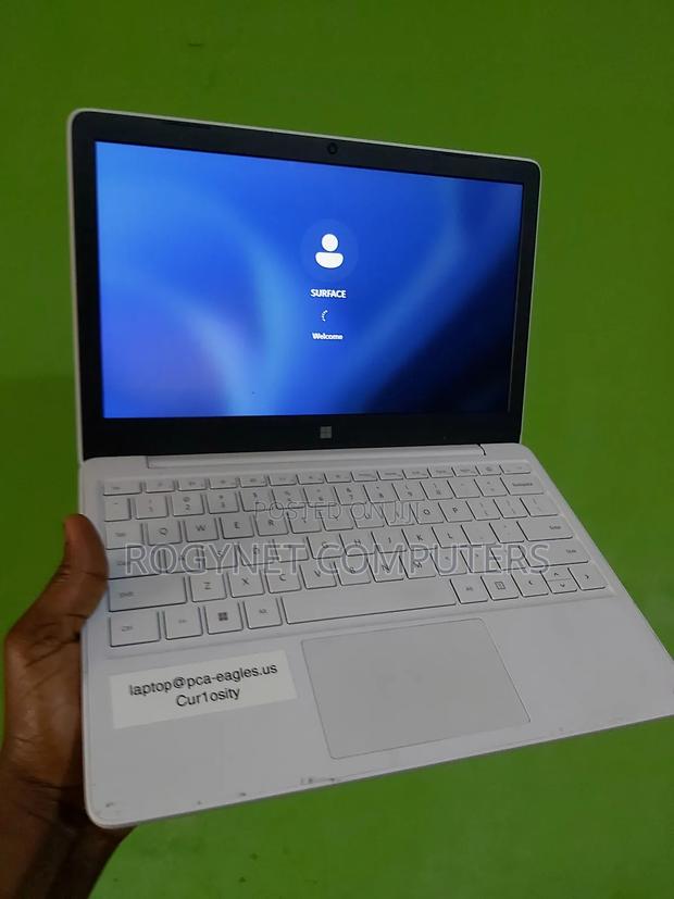 New Laptop Microsoft Surface Laptop SE 4GB Intel SSD 72GB photo 3