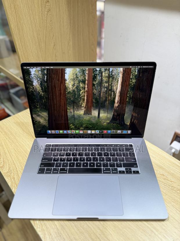 Laptop Apple MacBook Pro 2019 16GB Intel Core i7 SSD 512GB
