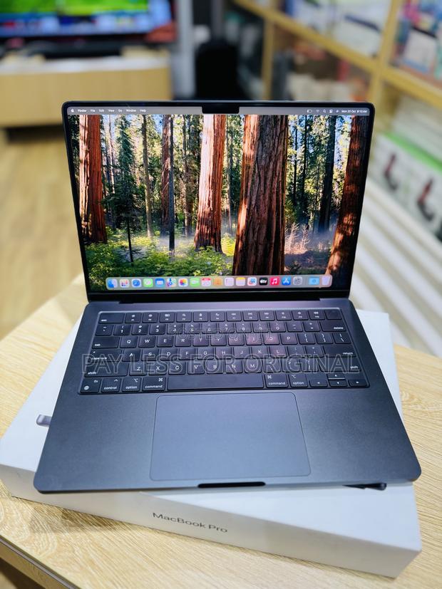 Laptop Apple MacBook Pro 2024 M4 14-inch 16GB Apple M4 Pro SSD 512GB photo 3