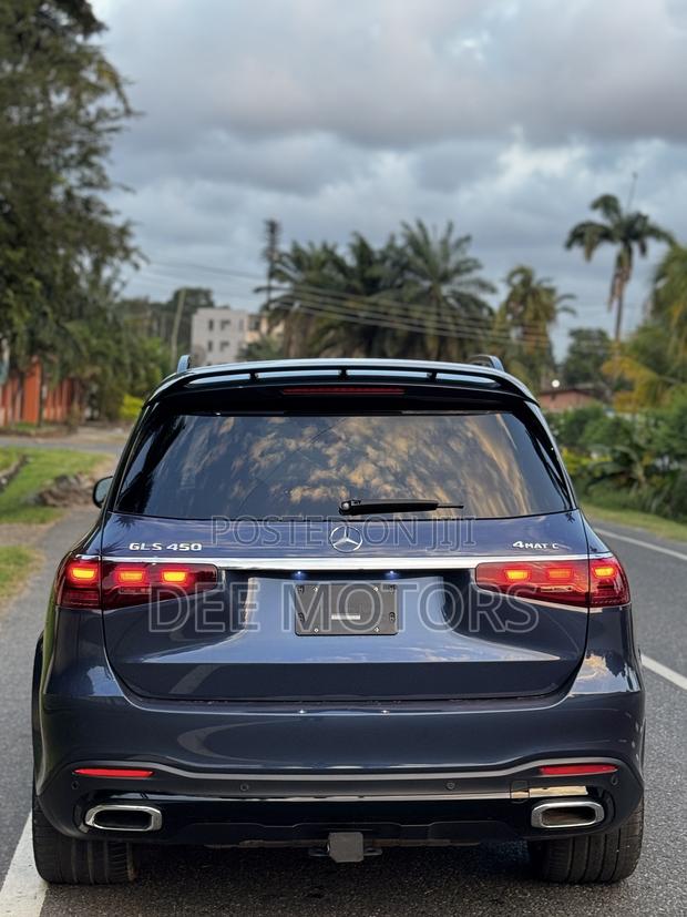 Mercedes-Benz GLS-Class 2024 Blue