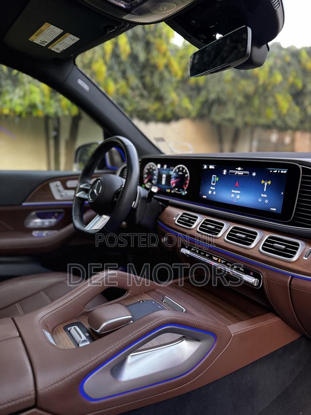 Mercedes-Benz GLS-Class 2024 Blue