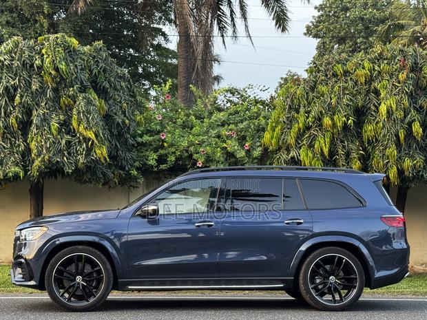 Mercedes-Benz GLS-Class 2024 Blue